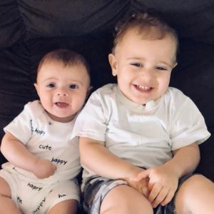 Meet your Posher, Dania